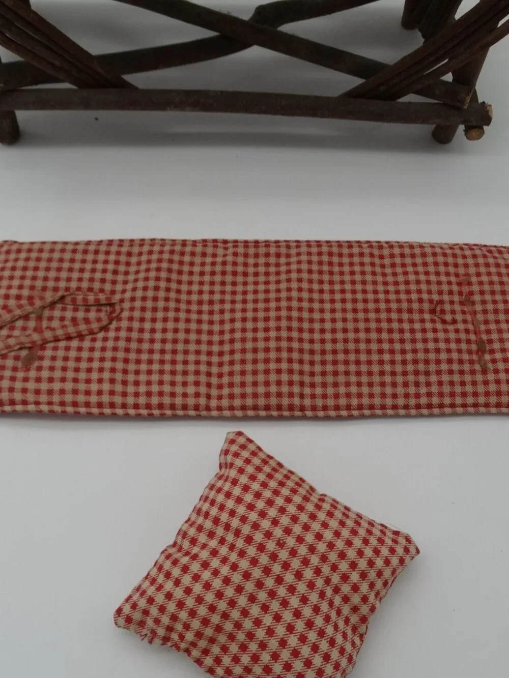 Vintage Boyd's Bear Brook's Willow Wood Settee with Cushion Doll  Chair Bench